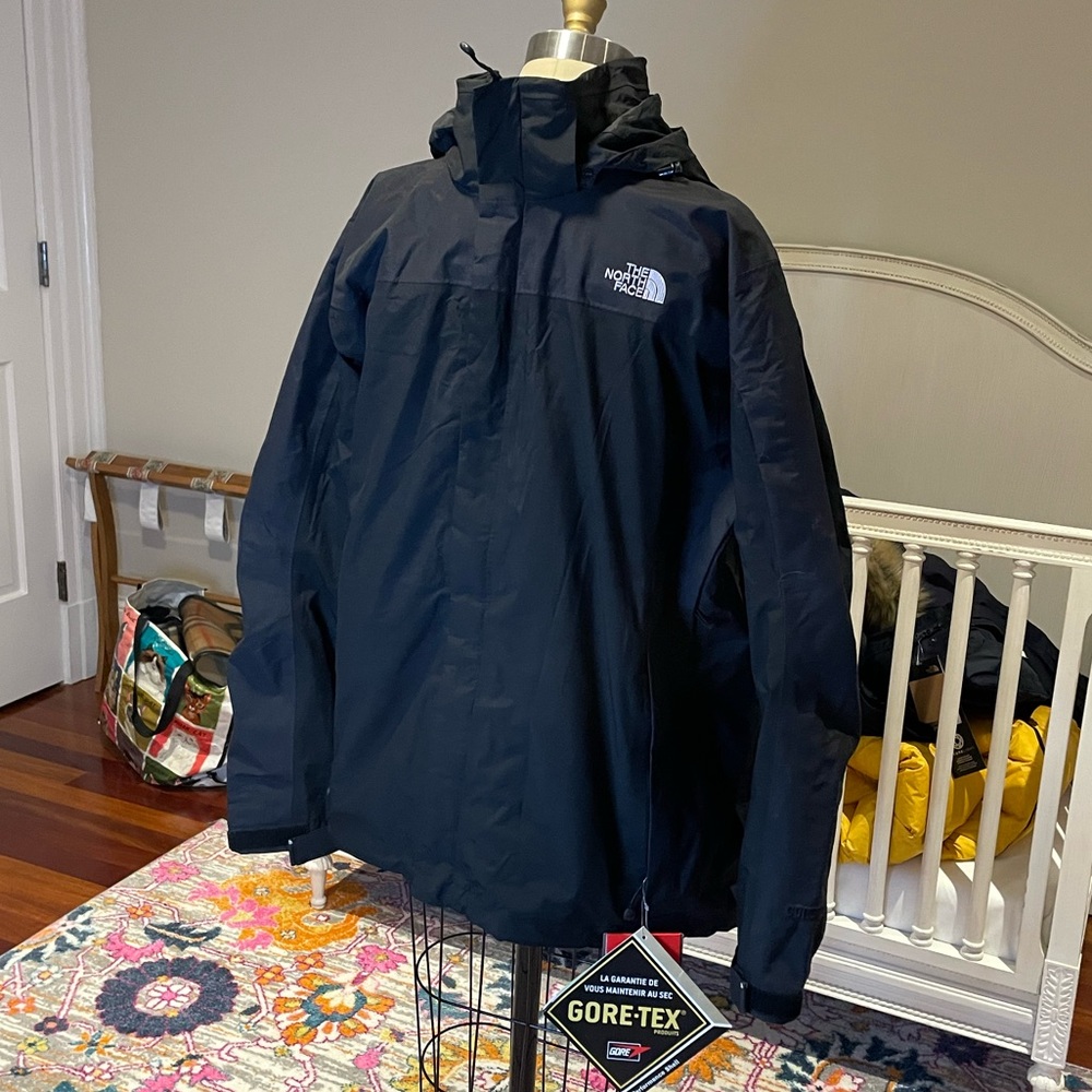 North Face 2009 Goretex Mountain Jacket (super rare)